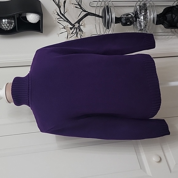 Lauren Ralph Lauren Purple Turtleneck Sweater, Size Unmarked - Picture 4 of 9